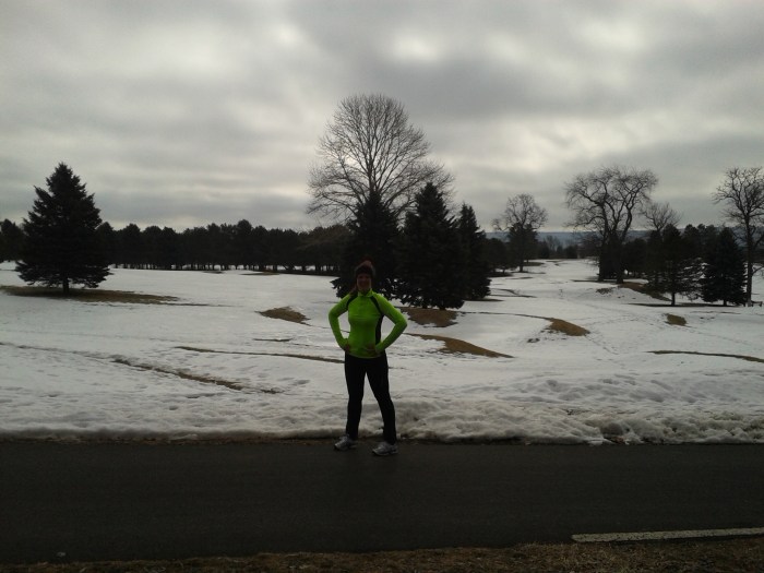 De golfbaan zit nog onder een pak sneeuw