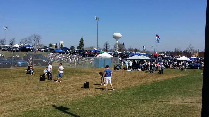 Tailgate: beer, bbq and football