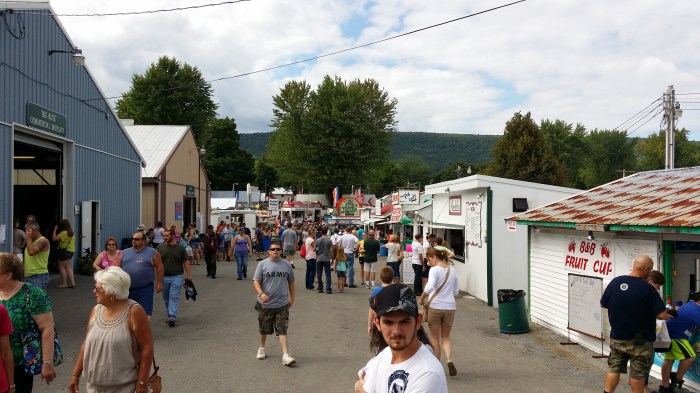 Straatje op de Grange Fair