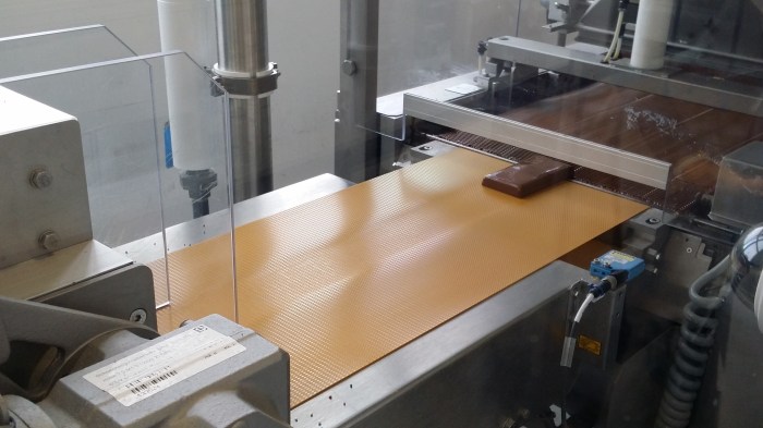 Onze eigen gemaakte chocoladereep. Volautomatisch!