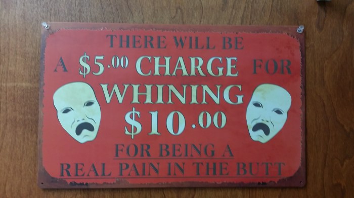 En dit bordje kwam ik tegen en vond ik gewoon leuk. 