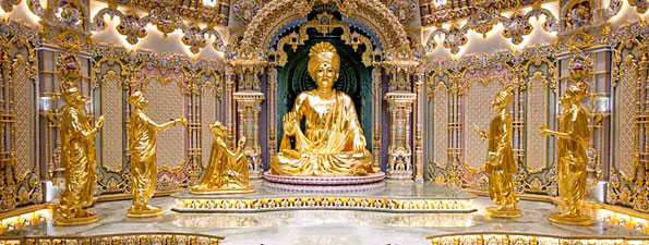 Foto van Akshardham.com... binnenkant van een deel van de tempel