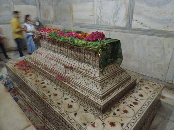 Een beetje een stiekeme foto: de graftombe van Mumtaz Mahal