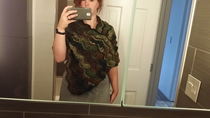 De nieuwe gehaakte omslagdoek!