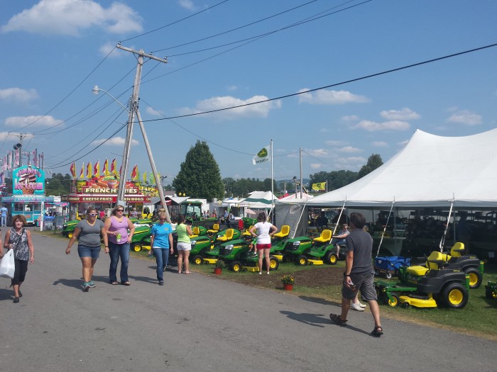 Groen-geel alom op de Grang Fair
