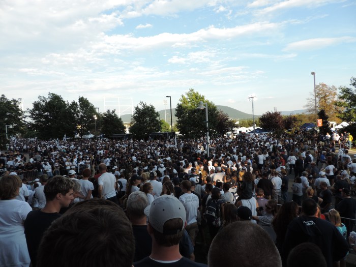 Aankomst van het team - waanzin!