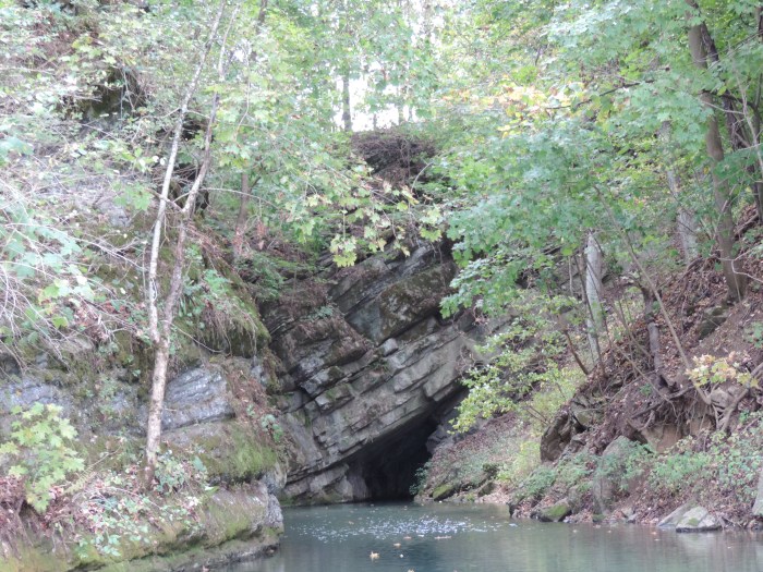 De uitgang van Penn's Cave