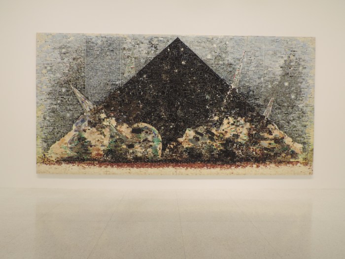 Dit schilderij is een abstracte weergave van 9-11. Duidelijk toch?