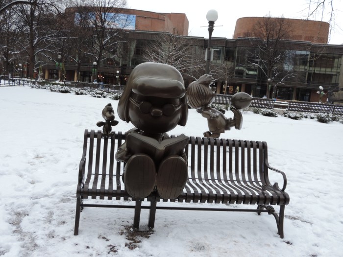 De Twin Cities zijn ook de geboorteplaats van Schulz (tekenaar van Snoopy en Charlie Brown)