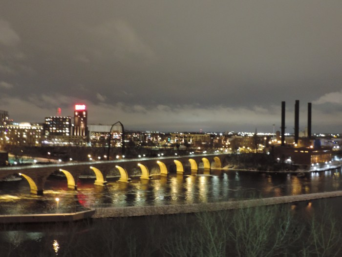 Stone Bridge vanaf the Guthrie