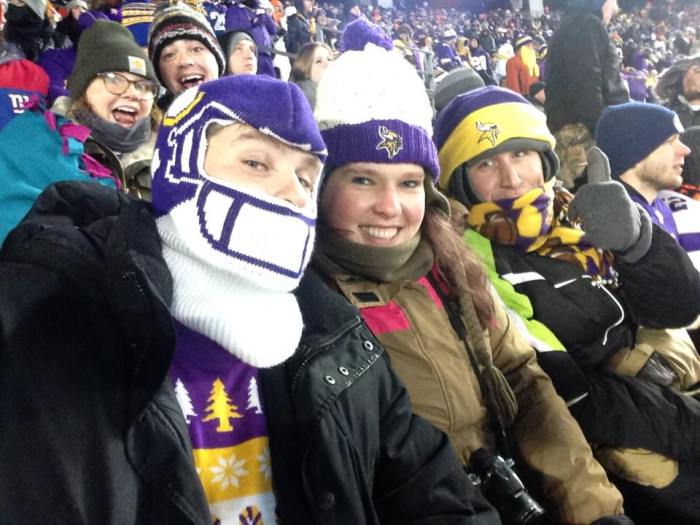 Peter, ik en Michiel ingepakt voor de Minnesota Vikings game!