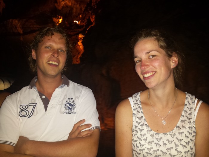 Klaas en Linda in de boot bij Penn's Cave