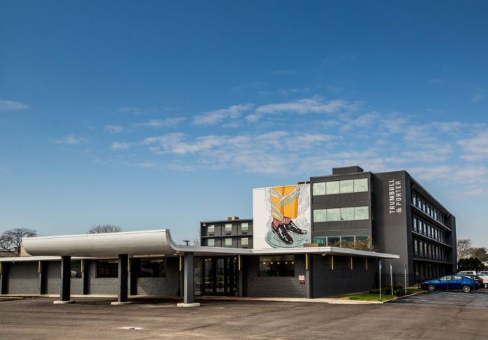 Trumbull and Porter hotel