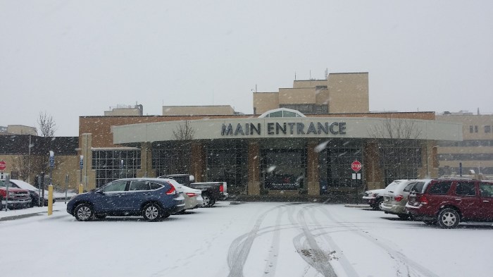 Ons ziekenhuis. Ik ben er nu zo vaak geweest dat ik maar eens een foto heb gemaakt